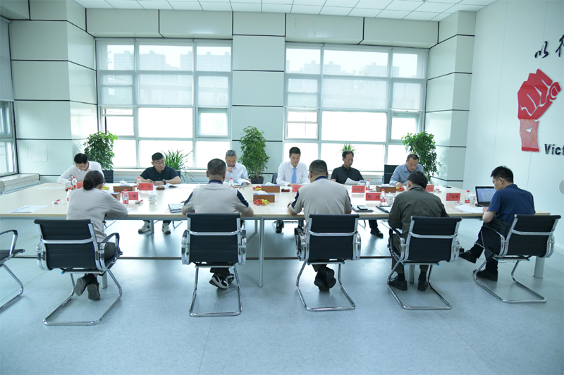 新疆金葉科技公司董事會、股東會、監(jiān)事會等系列會議成功召開