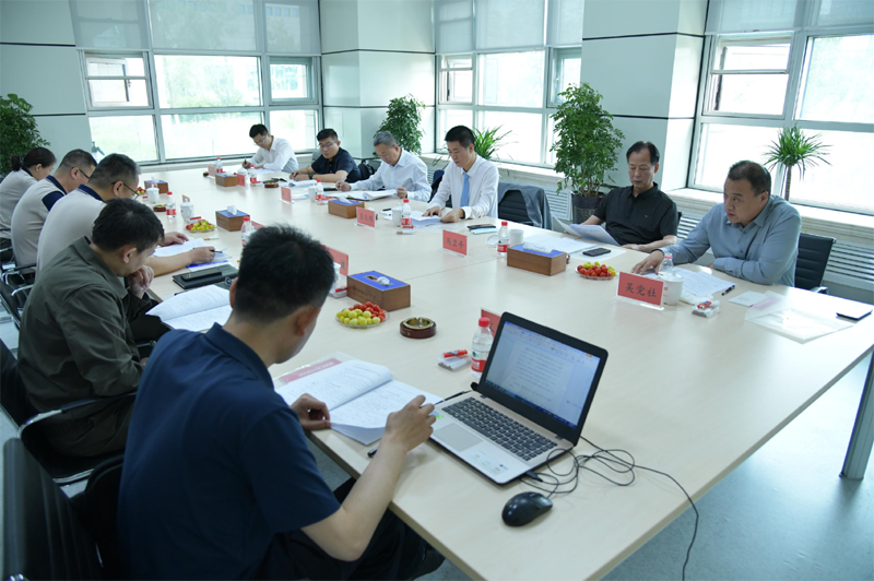 新疆金葉科技公司董事會、股東會、監(jiān)事會等系列會議成功召開