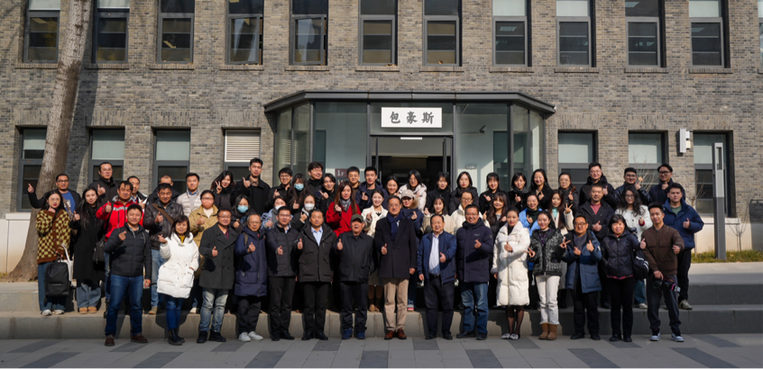 陜文投原董事長(zhǎng)王勇等領(lǐng)導(dǎo)嘉賓一行考察西安明德理工學(xué)院，并出席瀛湖采風(fēng)總結(jié)會(huì)