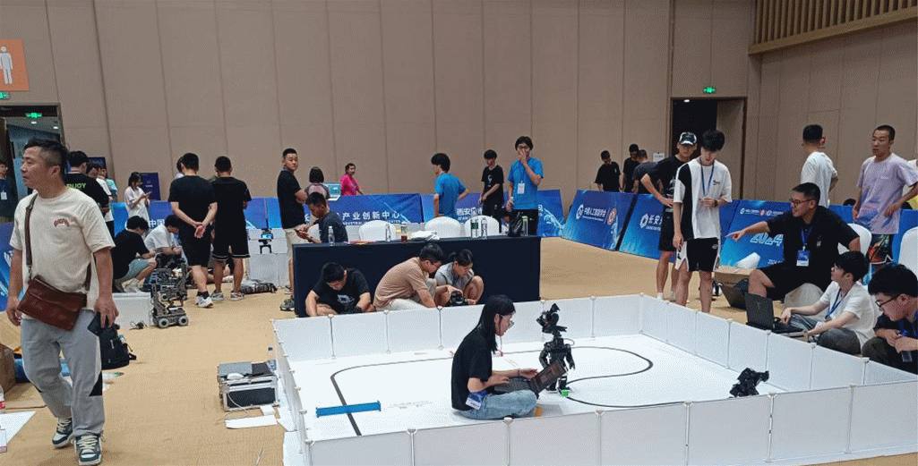 賽場載譽(yù)歸 獻(xiàn)禮開學(xué)季 西安明德理工學(xué)院高質(zhì)量發(fā)展再添新成果