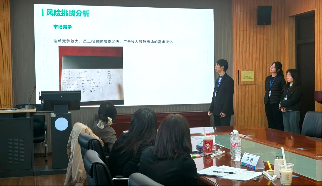 精耕致遠鑄教魂 載譽奮進啟新程 西安明德理工學(xué)院踐行教育使命發(fā)展巡禮