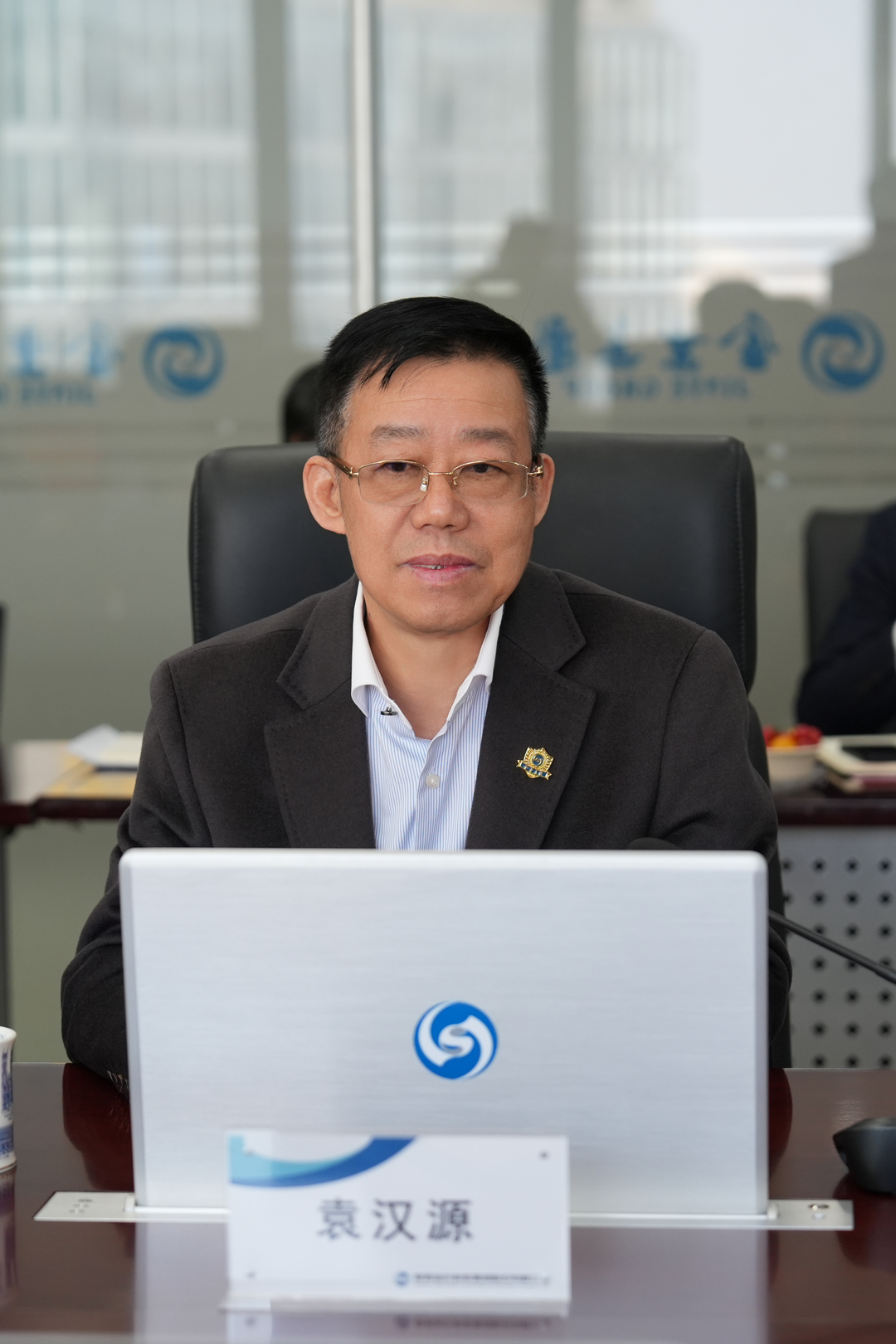 政企同心擘畫(huà)新藍(lán)圖 金葉科教勇?lián)l(fā)展使命 金葉科教集團(tuán)與當(dāng)陽(yáng)市深化交流推進(jìn)高質(zhì)量發(fā)展